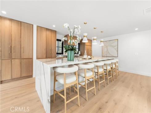 214 Abalone Avenue, Newport Beach, CA