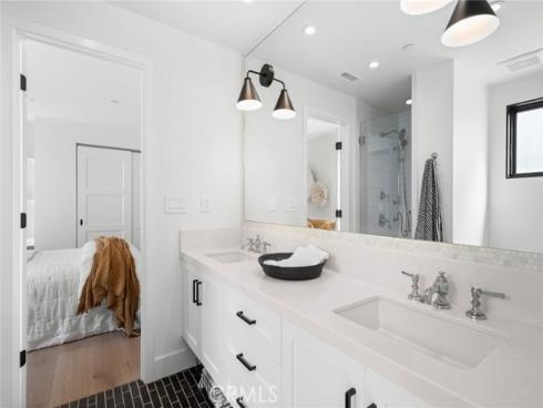 2045 E Ocean Boulevard, Newport Beach, CA