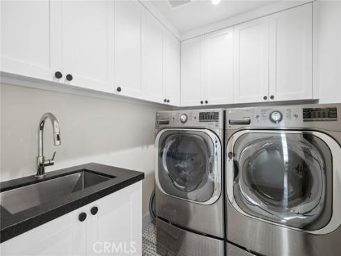 2045 E Ocean Boulevard, Newport Beach, CA