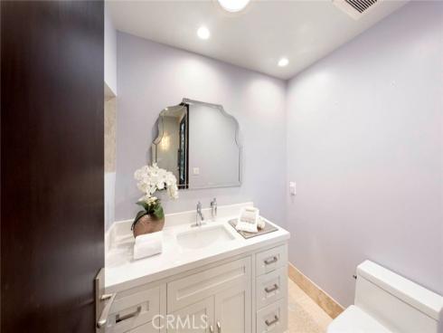 9 Saint Tropez , Newport Beach, CA