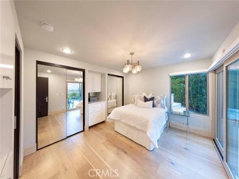 9 Saint Tropez , Newport Beach, CA