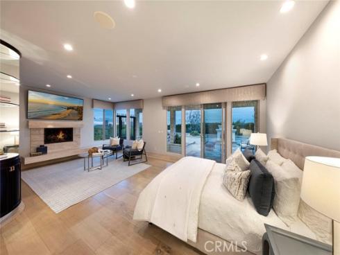 9 Saint Tropez , Newport Beach, CA