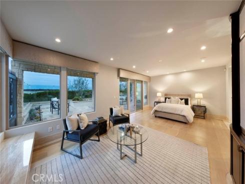 9 Saint Tropez , Newport Beach, CA