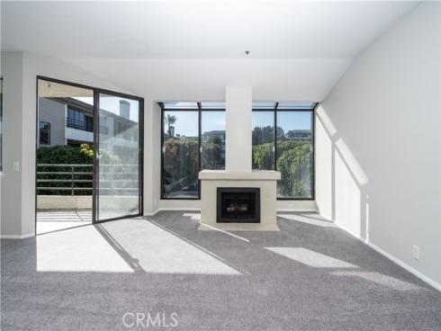 230 Lille 214 Lane, Newport Beach, CA