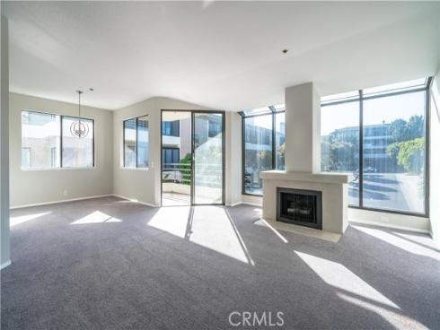 230 Lille 214 Lane, Newport Beach, CA