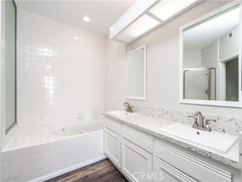 230 Lille 214 Lane, Newport Beach, CA