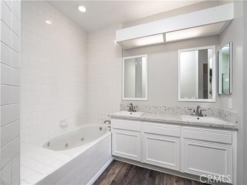 230 Lille 214 Lane, Newport Beach, CA