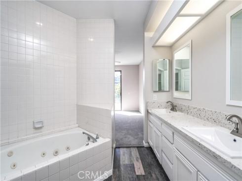 230 Lille 214 Lane, Newport Beach, CA