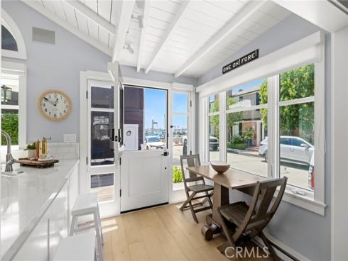 104 Onyx Avenue, Newport Beach, CA