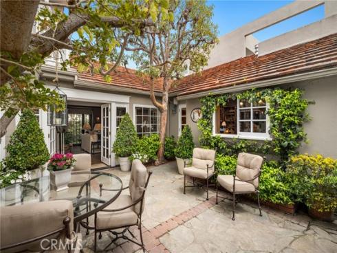 133 Via Venezia , Newport Beach, CA