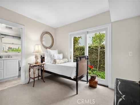 133 Via Venezia , Newport Beach, CA