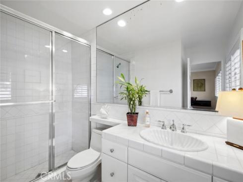 133 Via Venezia , Newport Beach, CA