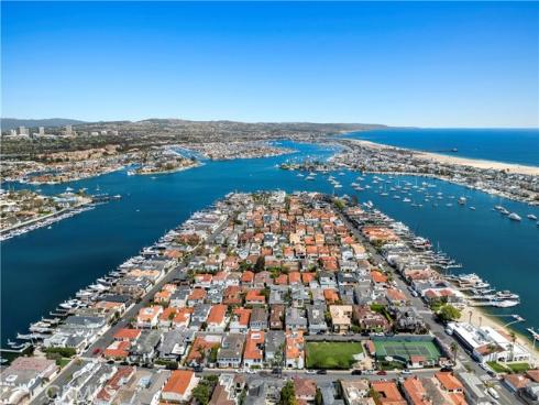 133  Via Venezia  , Newport Beach, CA