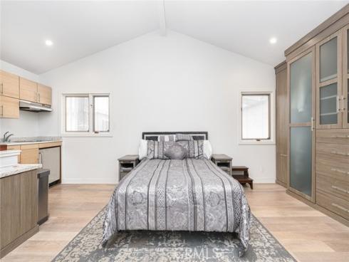 117 35th Street, Newport Beach, CA