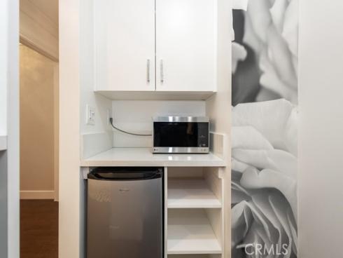 102  Scholz  PH 28 , Newport Beach, CA