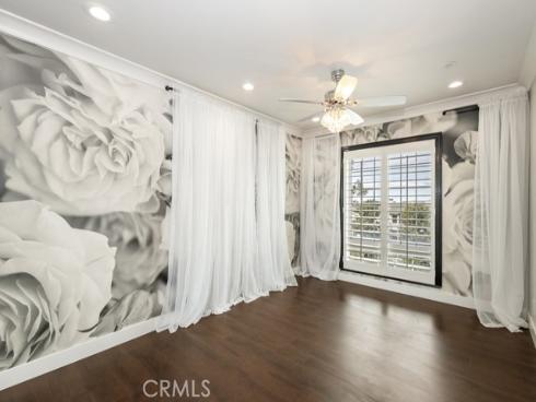 102  Scholz  PH 28 , Newport Beach, CA