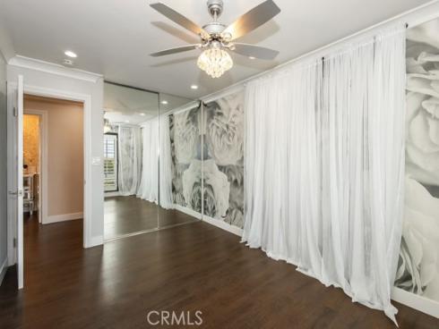 102  Scholz  PH 28 , Newport Beach, CA