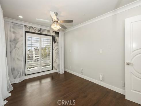 102  Scholz  PH 28 , Newport Beach, CA