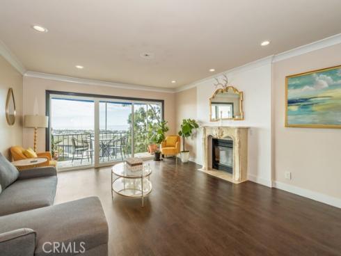 102  Scholz  PH 28 , Newport Beach, CA