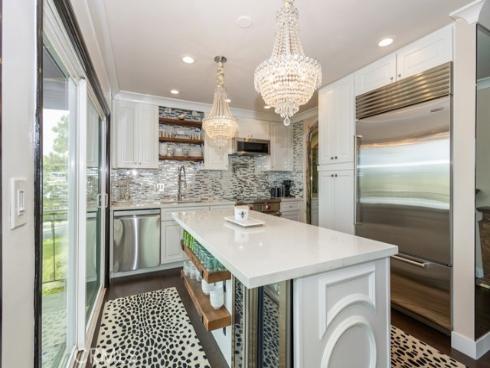 102  Scholz  PH 28 , Newport Beach, CA