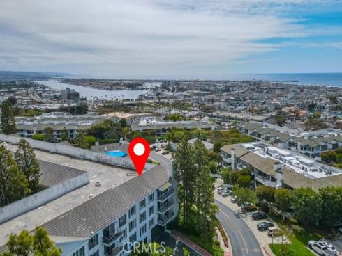 102  Scholz  PH 28 , Newport Beach, CA