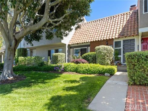2654 Vista Del Oro , Newport Beach, CA
