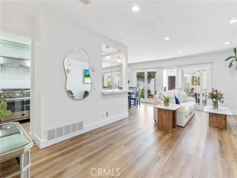 2654 Vista Del Oro , Newport Beach, CA