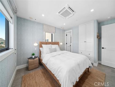 5405 Seashore Drive, Newport Beach, CA