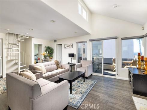 6711 Seashore Drive, Newport Beach, CA