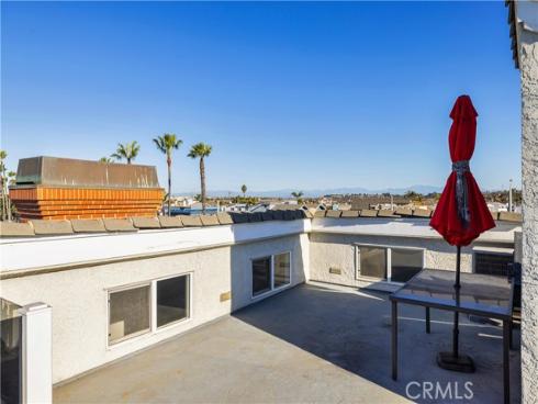 6711 Seashore Drive, Newport Beach, CA