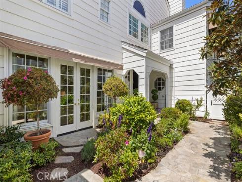 77 Hillsdale Drive, Newport Beach, CA