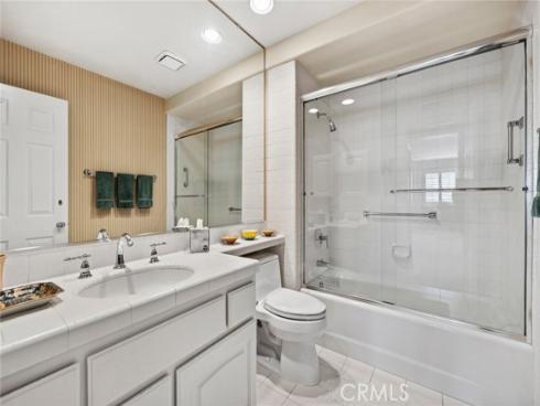 77 Hillsdale Drive, Newport Beach, CA