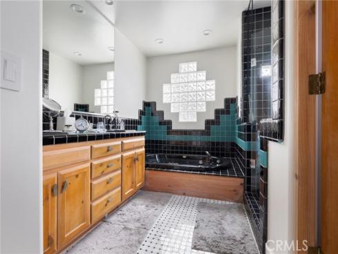 300 South Bayfront , Newport Beach, CA