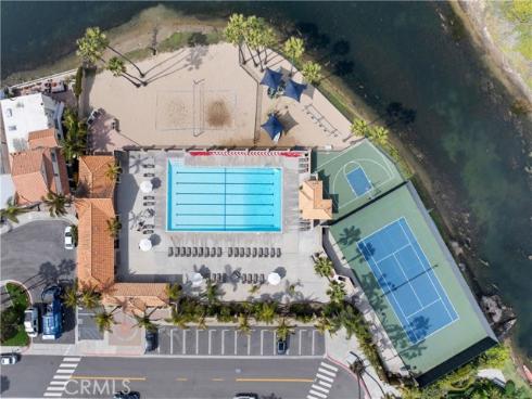 327 62nd Street, Newport Beach, CA