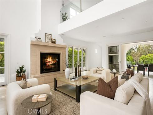 375 Santa Isabel Avenue, Newport Beach, CA