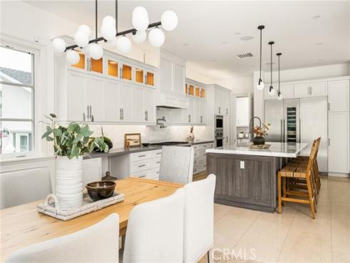 375 Santa Isabel Avenue, Newport Beach, CA