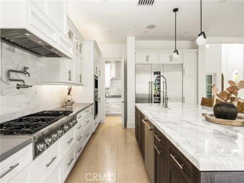 375 Santa Isabel Avenue, Newport Beach, CA