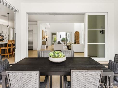 375 Santa Isabel Avenue, Newport Beach, CA