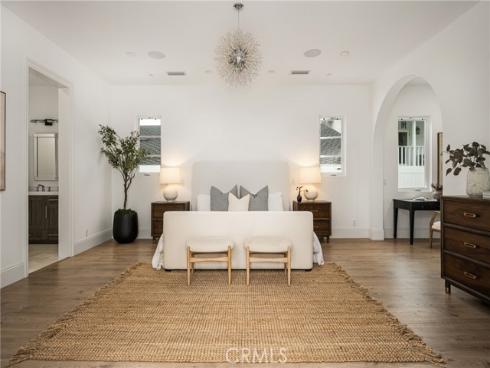 375 Santa Isabel Avenue, Newport Beach, CA