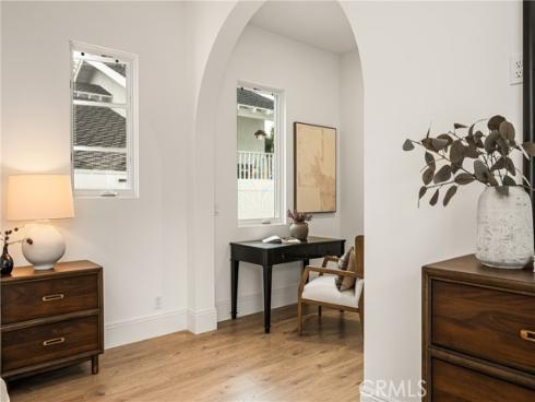 375 Santa Isabel Avenue, Newport Beach, CA