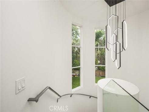 375 Santa Isabel Avenue, Newport Beach, CA