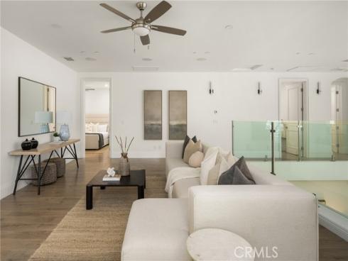 375 Santa Isabel Avenue, Newport Beach, CA