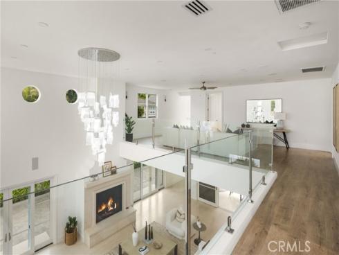 375 Santa Isabel Avenue, Newport Beach, CA