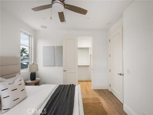 375 Santa Isabel Avenue, Newport Beach, CA