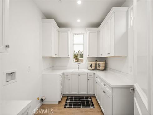 375 Santa Isabel Avenue, Newport Beach, CA