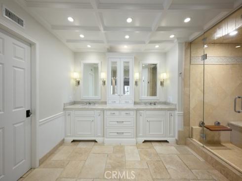 5 Vienna , Newport Beach, CA