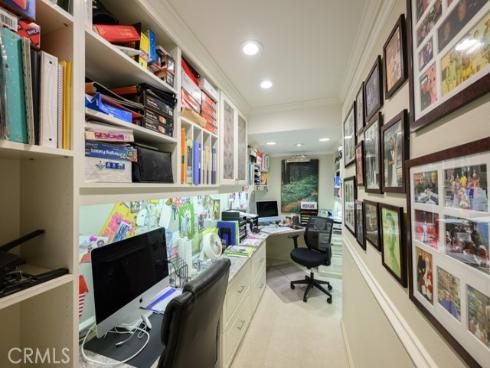 5 Vienna , Newport Beach, CA