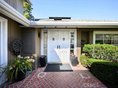 5 Vienna , Newport Beach, CA