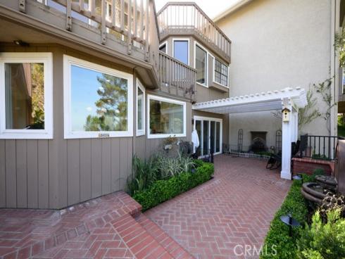 5 Vienna , Newport Beach, CA