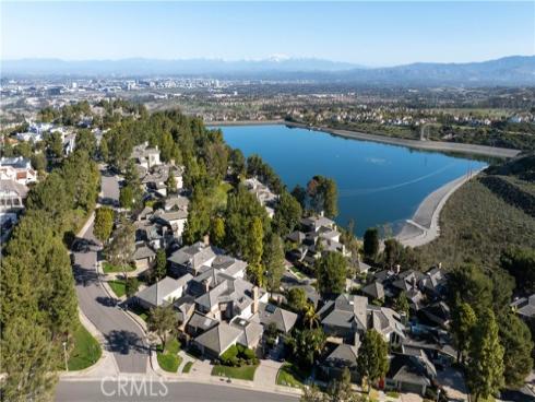 5 Vienna , Newport Beach, CA